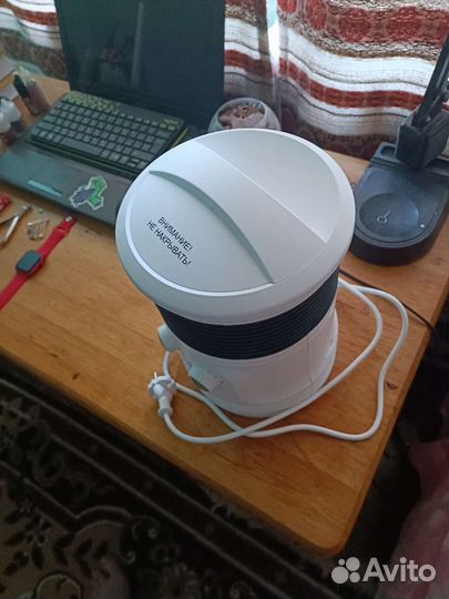 Тепловентилятор Midea MFH2901