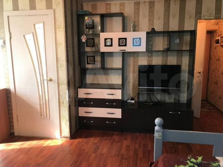 1-к. квартира, 30 м², 4/4 эт.