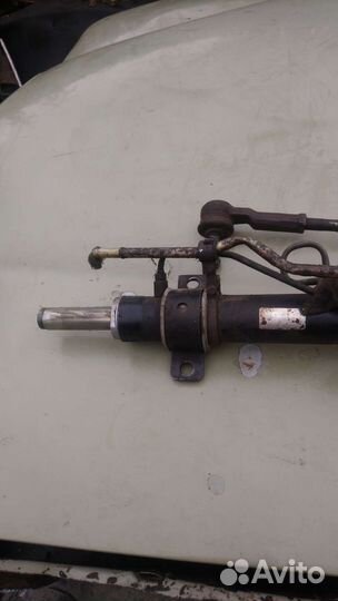 Рулевая рейка Мазда 626 1993 г.в