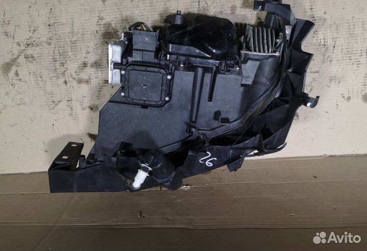 Фара xenon bmw e90 Рестайлинг