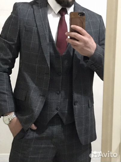 Мужской свадебный костюм