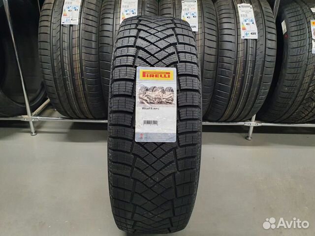 Pirelli Ice Zero FR 235/55 R19
