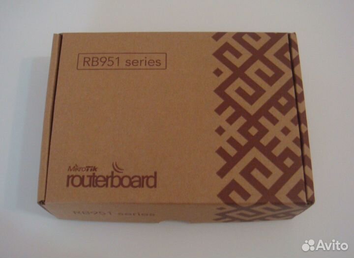Маршрутизатор MikroTik RB951Ui-2HnD