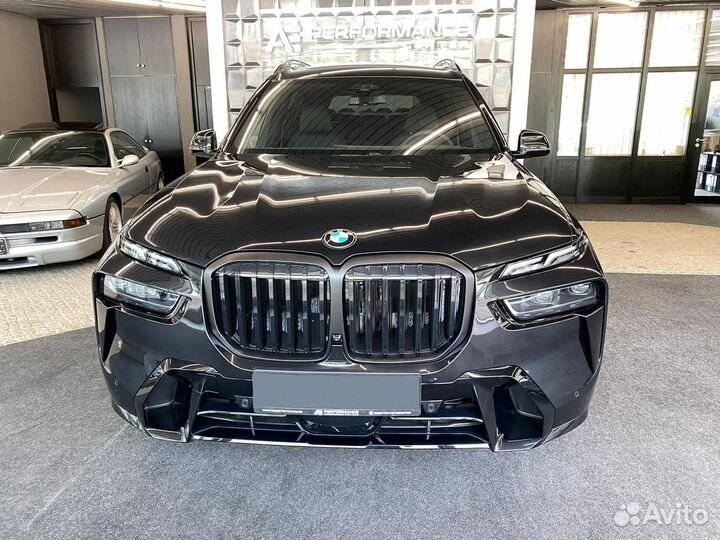 BMW X7 3.0 AT, 2022, 25 км
