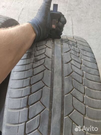 Achilles Desert Hawk UHP 275/40 R20 106V