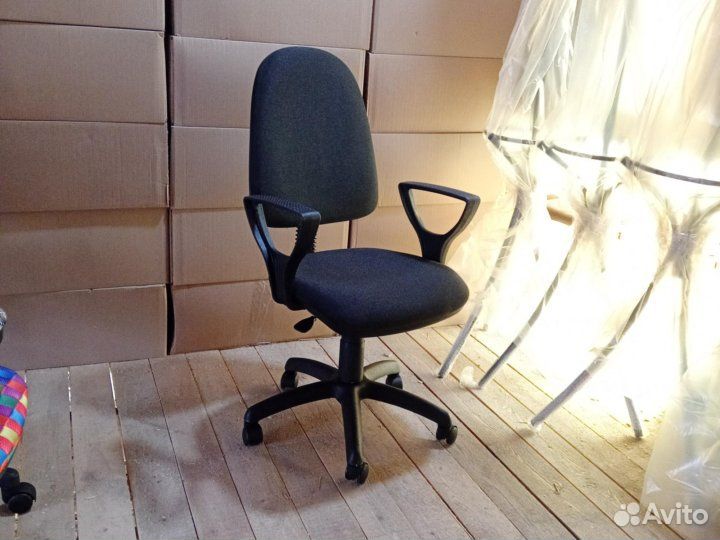 Кресло новое