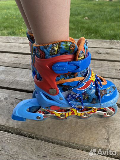 Роликовые коньки для мальчика раздвижные 30-33