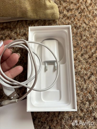 iPhone 7, 128 ГБ