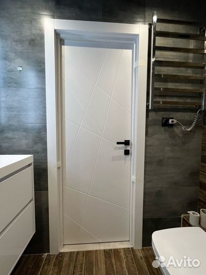 Дверь межкомнатная белая Геометрия