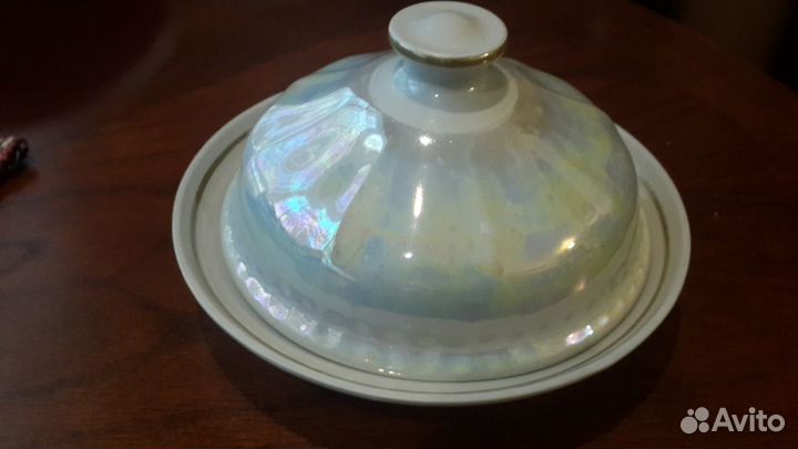 Посуда разная.графины.масленки.сковорода.чайник за