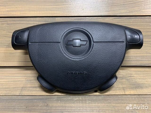 Подушка безопасности водителя Chevrolet Lacetti
