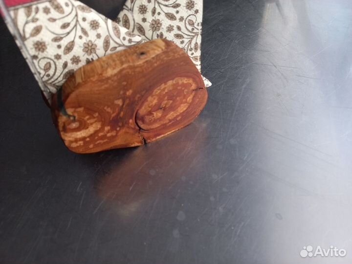 Салфетница. Держатель. Дерево. Вишня