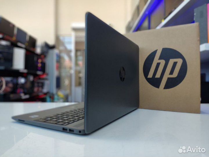 Ноутбук HP Intel Core i3 8 гб