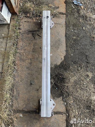 Усилитель переднего бампера Citroen/Peugeot