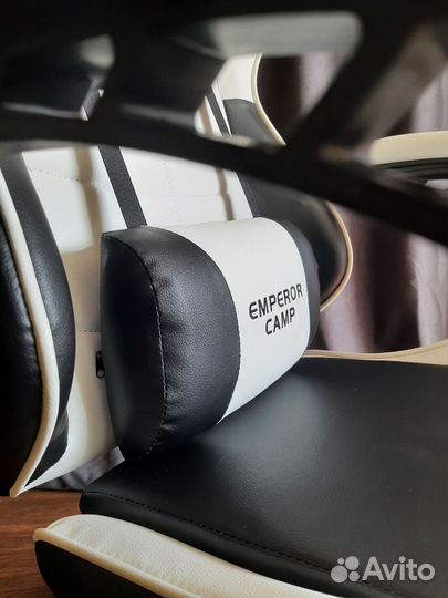 Компьютерное кресло