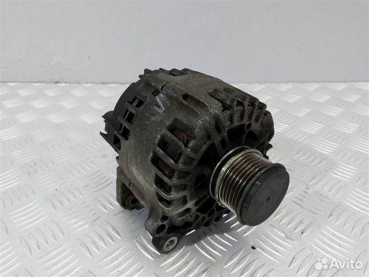 Генератор Skoda Superb 03L903024M