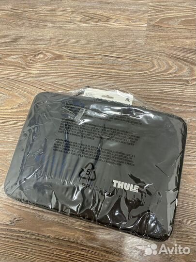 Чехол Thule Gauntlet для MacBook Pro 15-16 чёрный