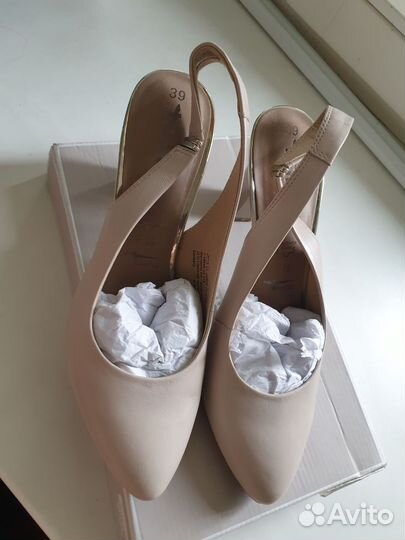 Босоножки туфли Tamaris р39