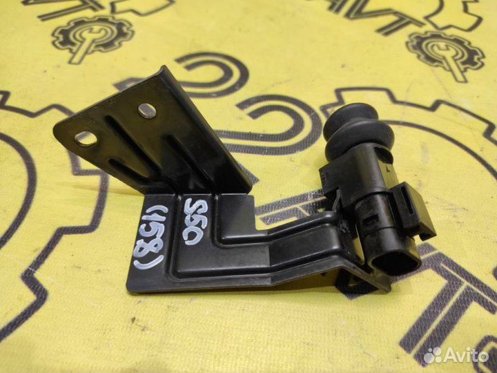 Концевик капота Infiniti Fx35 S50 VQ35DE 10.2004