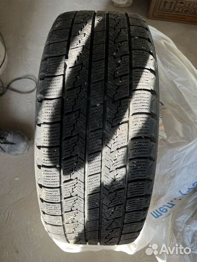 Roadstone Winguard Ice 205/55 R16