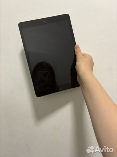 iPad 7 поколения