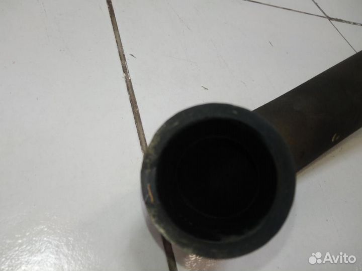 Патрубок радиатора охлаждения Mitsubishi Pajero 4