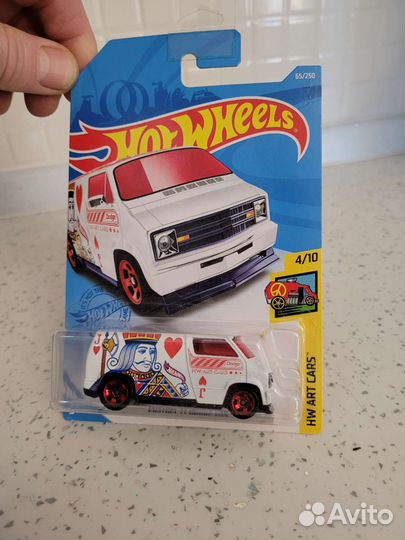 TH Hot Wheels custom 77 Dodge van