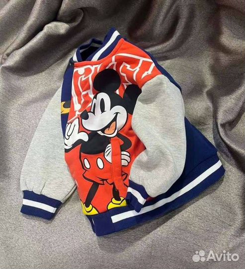 Утеплённый бомбер hm