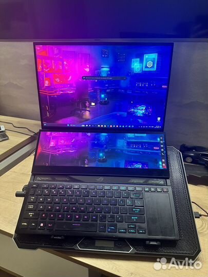 Ноутбук Asus ROG Zephyrus Duo 16 GX650R
