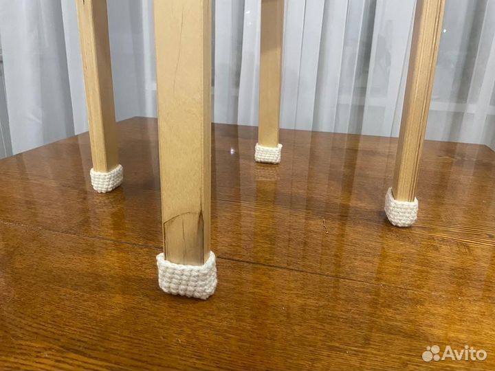 Носочки на табуретки IKEA