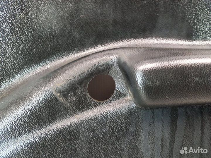 Обшивка двери передней правой Ваз 21310 (Нива) 1.7