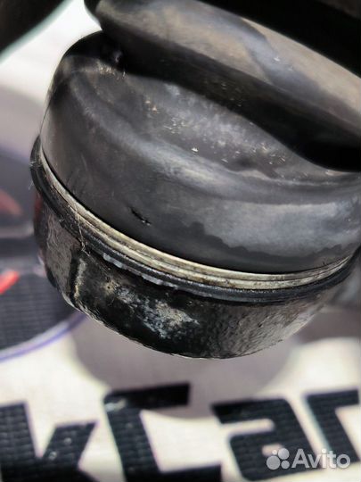 Рычаг передней подвески правый mazda 6GH