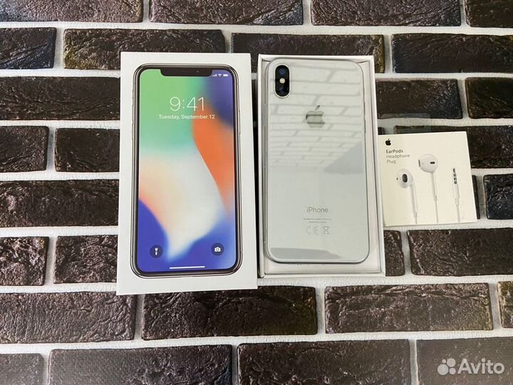 iPhone X, 256 ГБ