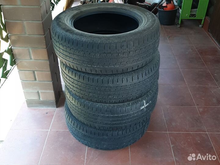 Continental ContiCrossContact AT 215/65 R16 98H