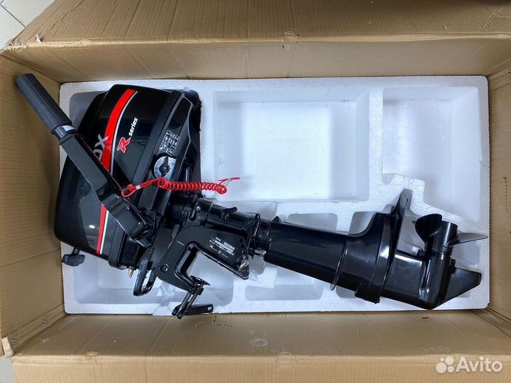 Лодочный мотор HDX T 5 BMS витринный