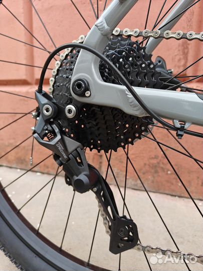 Велосипед новый 27.5 Shimano Deore