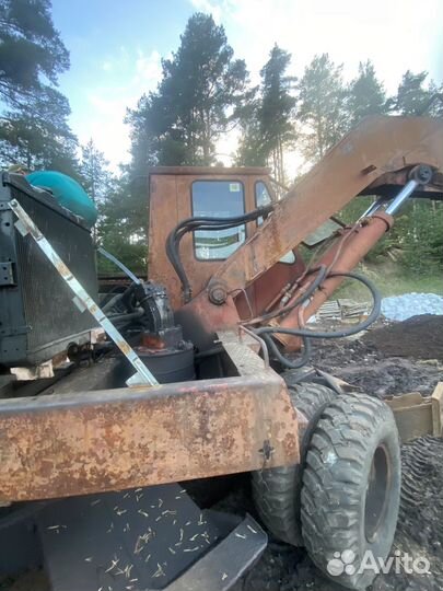 Запчасти на экскаватор