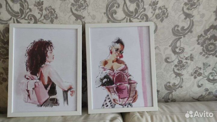 2 постера в белых рамках Икеа