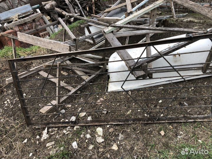 Железные двери