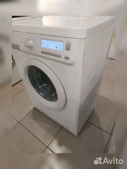 Стиральная машина Electrolux EWS12610W