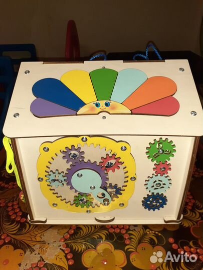 Большой бизиборд домик