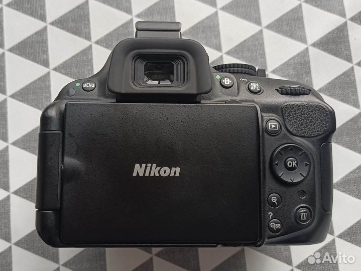 Nikon D5200