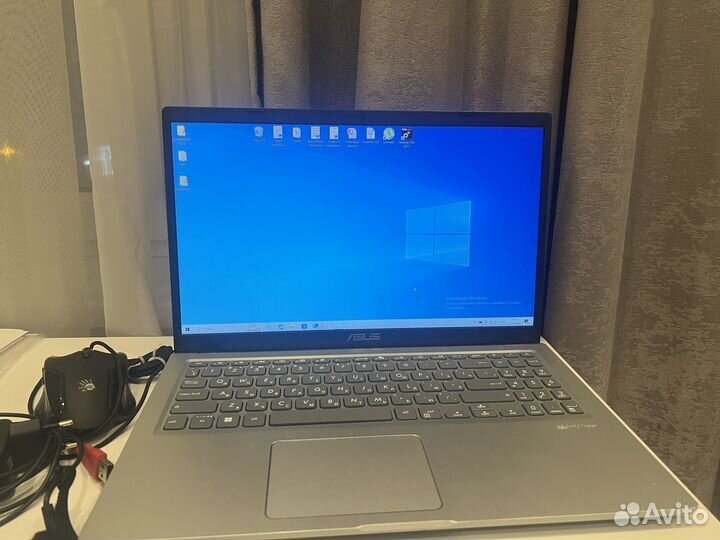 Ноутбук asus