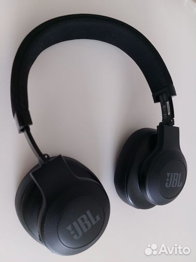 Беспроводные наушники jbl E55BT