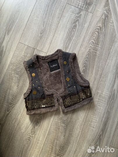 Пакет вещей на хрупкую девушку