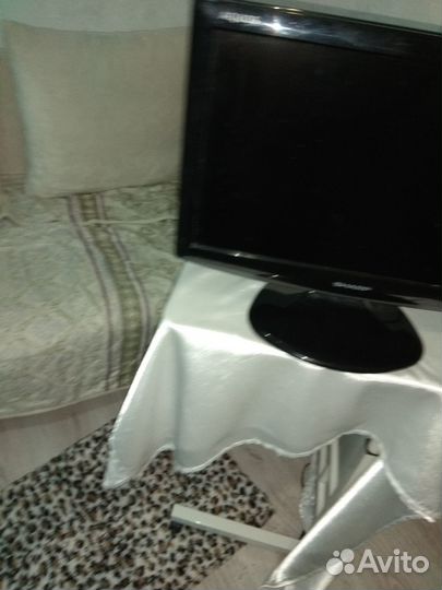 Телевизор sharp б/у