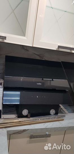 Вытяжка для кухни 60 см