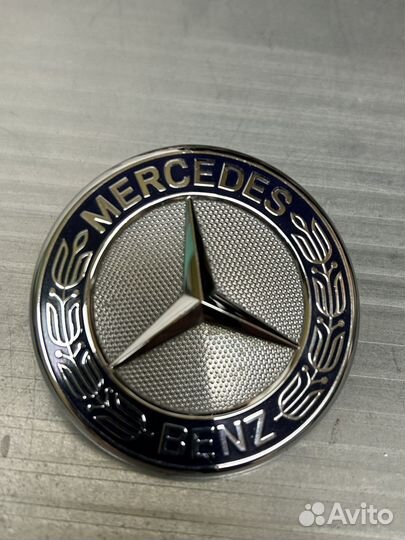 Значок эмблема