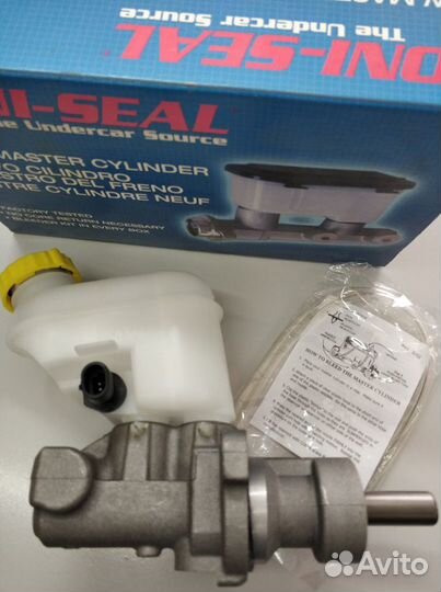 Главный тормозной цилиндр (Dodge Neon)