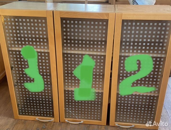 Кухонный навесной шкаф бу